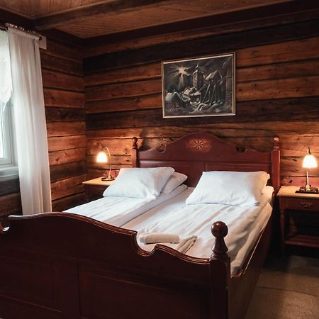 Erzscheidergaarden Hotell Røros Екстериор снимка