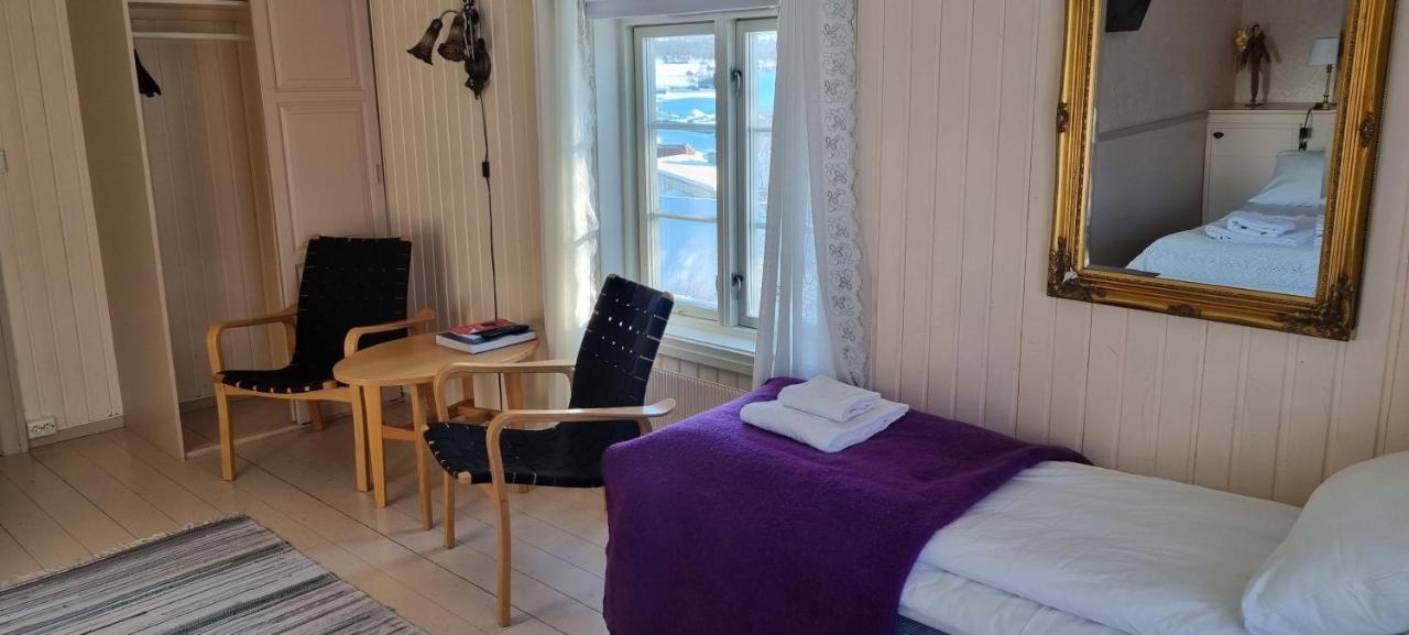 Erzscheidergaarden Hotell Røros Екстериор снимка